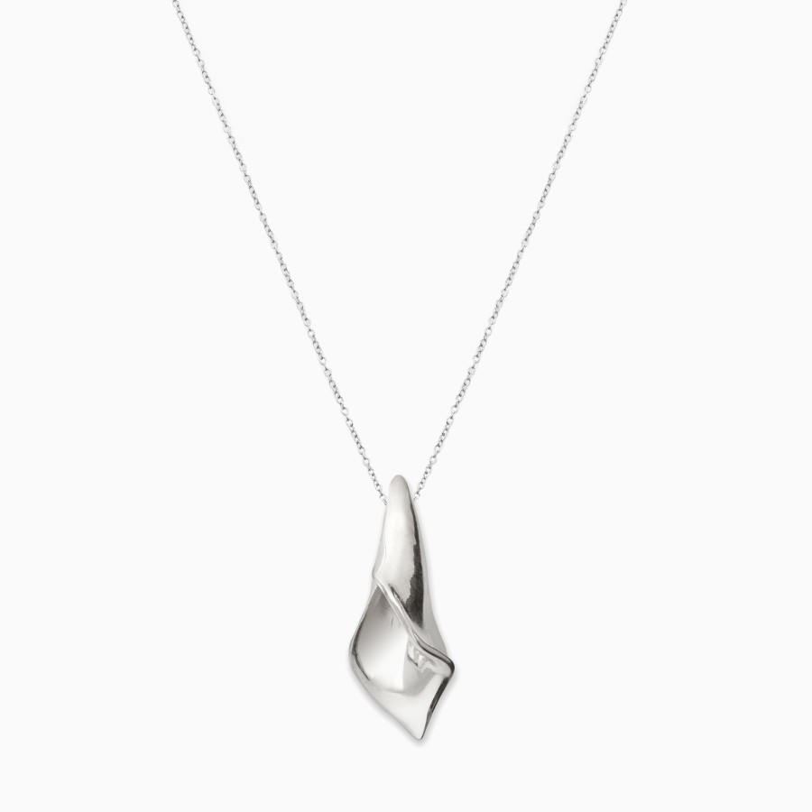 Necklaces AGMES | Mini Calla Pendant